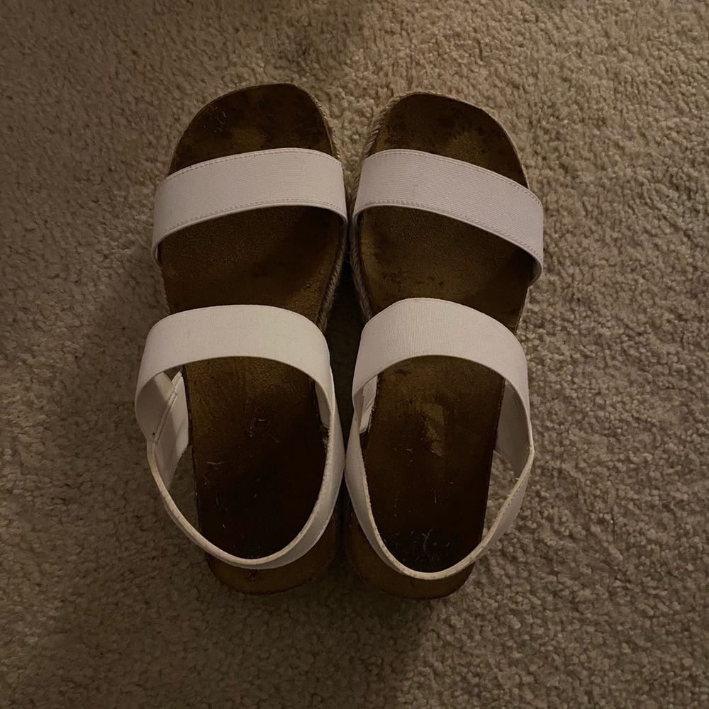 Steve Madden platform sandals